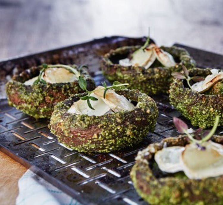 Gevulde Champignons met Pesto en Kaas I BBQ Recept I A-Z Barbecue Service